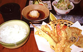お昼のメニュー